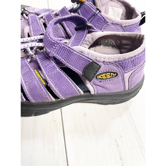 Keen Purple Sandals Washable Youth Size 2 - Picture 7 of 7